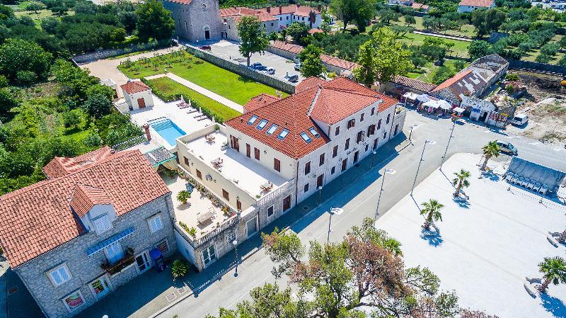 Apartman Riva *